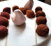 La Maison du Chocolat Plain Truffles 13 pcs 라메종뒤쇼콜라 트러플 초콜릿 13개입 : KIMDELSSOHN