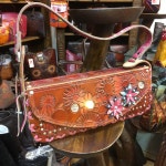 수제 가죽 핸드메이드 여성가방 토트백 꽃무늬 : 맹가미 가죽공방