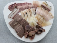 밍크고래고기100%(수육)150g,200g,250g : 게꿀수산