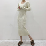 솔라 브이넥 꽈배기 니트 롱 원피스 : 언니느낌