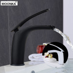 욕실 수도 꼭지 세면대 북유럽 수전 폭포 샤워실 심플 개성화장실 전동대 위 욕실장 백금검 : 보부상 인터내셔널