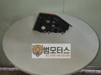 중고 현대 2015 제네시스 DH 운전석 트렁크등 백피니셔 : 범모터스