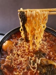 [당일발송][재구매1위] 감자탕 맛집 고품질 구수리감자탕 대용량 3인분 4인분  88뼈해장국 캠핑밀키트 국내산 우거지 : 구수리감자탕