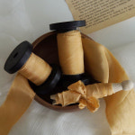 하보타이 실크 웜카라멜  5yd 부케 셀프웨딩헤어용품 리본만들기 머리띠만들기 : 꽃잎상점