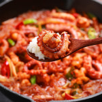 [맛집 캠핑용 밀키트] 부산 이여사네 조방낙지 낙곱새 낙지볶음 (2인분/1kg) : 이여사네 조방낙지