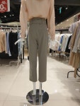 [DEWL] ★단독★  하이웨스트 벨티드 포인트 핀턱 배기핏 팬츠 L212PSA033 : 뉴코아 강남점 듀엘
