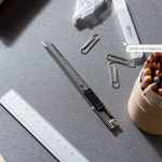 슬림  베이직 커터칼 화이트 소형 사무용 휴대용 가정용 문구 공예 공작 미술 창작 보드지 판지 두꺼운 지류 절삭 : 반짝반짝 상점