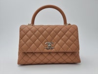 [국내/재고보유] 21S/S 신형 샤넬 코코핸들 미듐 마롱 (진베이지) 샴페인골드 : 엘랑부티크