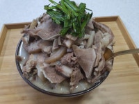 국내산 돼지머리 슬라이스 머릿고기 300g 1kg 순대국 돼지국밥 재료 : 바다베개