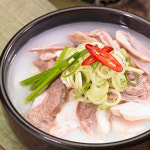 더고기식탁 한돈 돈사골뼈 4kg 냉동 국내산 돼지고기 육수 감자탕 돼지국밥 순대국 : 더고기식탁