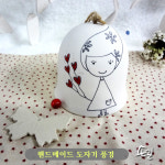 손길 도자기 풍경-하트소녀/ 맑은소리 핸드메이드 일러스트 작품 풍경종. 도어벨 집들이 감성선물 : 아기랜드
