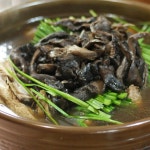 여름 보양식 능이 삼계탕 먹는날 닭한마리 백숙 1kg 홈쇼핑 즉석 밀키트 간편식 : 디원마켓