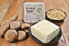직접 재배한 쫄깃쫄깃! 표고버섯 참두부 500g : 땅빛채운