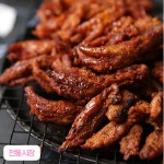 와룡시장 [차경애의 아주 맛있는 닭발] 간편캠핑 통뼈 무뼈 편육 닭목살구이 250g : 아닭