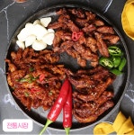 와룡시장 [차경애의 아주 맛있는 닭발] 간편캠핑 통뼈 무뼈 편육 닭목살구이 250g : 아닭