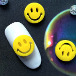 해피 스마일 파츠 (1개입) 네일파츠 스마일 네일 키치네일 네일스톤 : 네일스토어