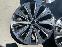 제네시스BH 19인치 오란씨 중고휠 부산 중고휠 : 발통천국