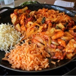 홍대 맛집 신미경 홍대닭갈비 밀키트 : 홍대닭갈비