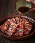 바를정육 한입LA갈비 450g 4팩 + 고운한상 잡채 300g 2팩 선물세트(2.4kg)_A12 : 프레시지