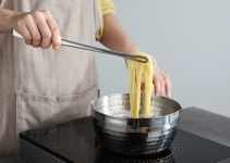 푸코 스텐 집게 식품용 서서집게 웨이브고기 파스타&누들 S 24cm 오산홈우드킴 : 오산홈