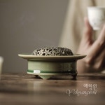 [다도 다구 청자향로] 예향원 경덕진 월요청자 순동덮개 삼족 향로 E-9228 : 예향원