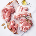 토종 흑돼지 우리흑돈 돼지등뼈 1kg 감자탕 흑돼지 등뼈찜 뼈해장국 우거지탕 우리집 흑돼지  : 피밀리 우리흑돈