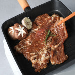 수제 양념목살 돼지갈비맛 대용량 900g+900g : 갈비아저씨