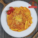 곰양분식 즉석 로제 떡볶이 3팩 밀키트 넓적당면 김남주 레시피 꿀 소스 : 곰양분식