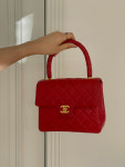 [CHANEL] RED TOP HANDLE BAG 샤넬 레드 탑핸들백 : 에쎄모 빈티지