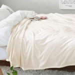 부드러운 플란넬 극세사담요 200x150cm WHITE 블랭킷 : 씨즌M닷컴