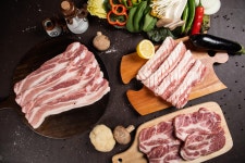 한돈선물세트 2.0kg 구이용 모듬 삼겹살 목살 국내산 1등급 돼지 캠핑 바베큐 : 30년전통한우암소 삼부축산
