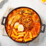 매콤한 우삼겹 즉석 떡볶이 밀키트 (2인분) : 디에스올마트