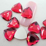 2472 스와로브스키 크리스털 트릴리언트 10미리 스칼렛. ( Swarovski Trilliant Flatback Rhinestones ) : 토탈뷰티몰