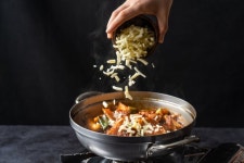 [국내산] 무등산식당 매운 돼지갈비찜 캠핑 술안주 : 무등산식당