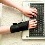 키보드손목보호대 약국 컴퓨터 손목아대 : 메디슨샵서포트