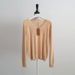 폭스 베이직 브이넥 긴팔 니트 : 위드마리샵