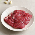 [설성목장] 무항생제 1등급 한우 양지 국거리 300g : 설성목장