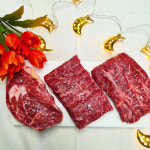 한우(거세소) 1+등급 만년설우 명품세트 900g(꽃등심300g 갈비살300g 특수부위(부채살/치마살)300g) : 솔직한농부