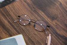 드므앤 안경 인아웃10 INOUT10 COL3 블랙무광 색상 티타늄 동그란안경 남녀공용 : 유리아이