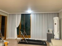 마산 호계 코오롱하늘채 아파트, 거실스타일링 쉬폰커튼 : 데코인 홈