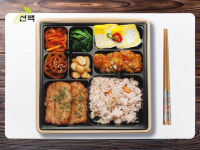8칸 도시락 (GS-87) 한정식 일회용 도시락 프리미엄 1box-400개세트 : 주식회사 선팩