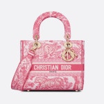 [DIOR] 디올 미듐 레이디 디라이트백 MEDIUM LADY D-LITE BAG Toile de Jouy Embroidery Peony Pink M0565OTDT M75E : 드오브제