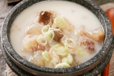 도가니 수육 (300G) 한우사골곰탕 도가니탕 아롱사태수육 소머리수육 : 썬푸드