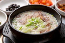 도가니 수육 (300G) 한우사골곰탕 도가니탕 아롱사태수육 소머리수육 : 썬푸드