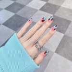 [24tips] 트루러비 조닐 시선집중 눈에뛰는 유행 새로운 캐릭터 붙이는 셀프 네일팁 : 트루러비.