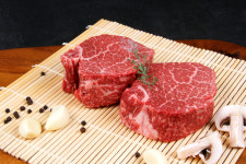 한우 투뿔 안심스테이크 영주전통한우 캠핑 바베큐 가정용 구이용 스테이크용 소고기 500g : 영주전통한우