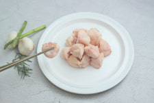 [치킨테이블] 국내산 닭꼬리 본지리1kg 냉장 냉동 : 치킨테이블