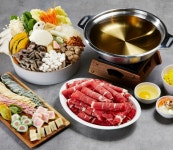 고품격 10가지 명품 버섯과 소고기 면 죽 어묵 야채를 포함한 올인원 밀키트 : 삼시먹끼
