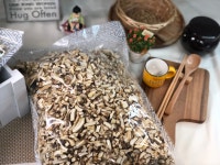 사각 절단 표고버섯 1kg 버섯칩 건표고버섯 표고버섯채 후레이크 짜글이 찌게 라멘 볶음용 : GA SMHOLIC가즘홀릭