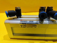 SMC CQ2KB20-J2638-XC10 중고 실린더 대당가 기계부품 : 중고DGFA